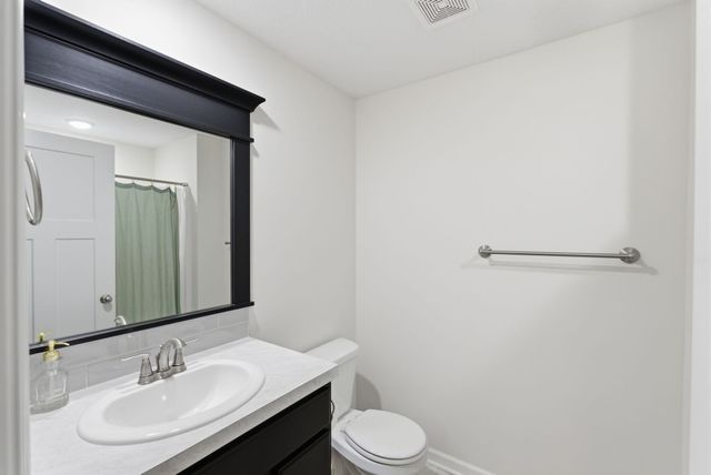 3518 Laughlin St, Derby, KS 67037