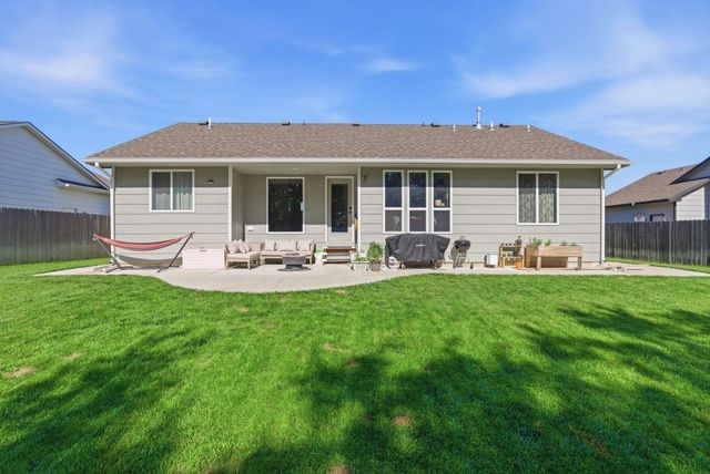 3518 Laughlin St, Derby, KS 67037