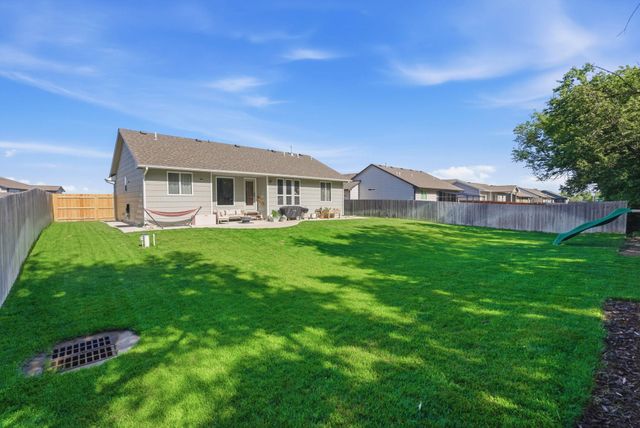 3518 Laughlin St, Derby, KS 67037