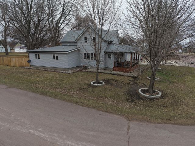 221 S Spencer Street, Dundee, MN 56131