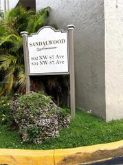 802 NW 87th Ave 321, Miami, FL 33172