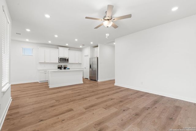 705 Salamander, San Marcos, TX 78666