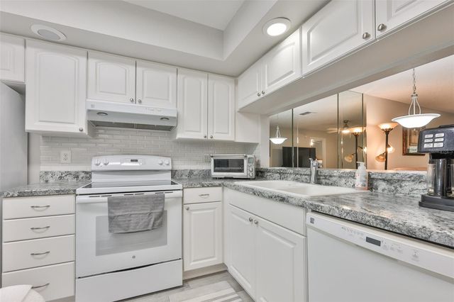 2460 NORTHSIDE DRIVE 506, Clearwater, FL 33761