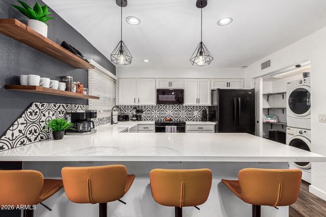 6849 E OSBORN Road C, Scottsdale, AZ 85251