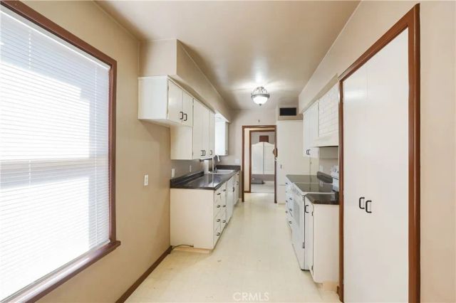 2038 H, Merced, CA 95340