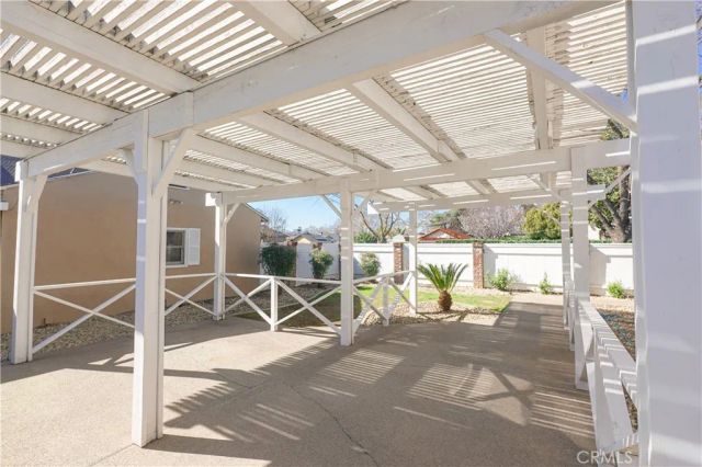 2038 H, Merced, CA 95340