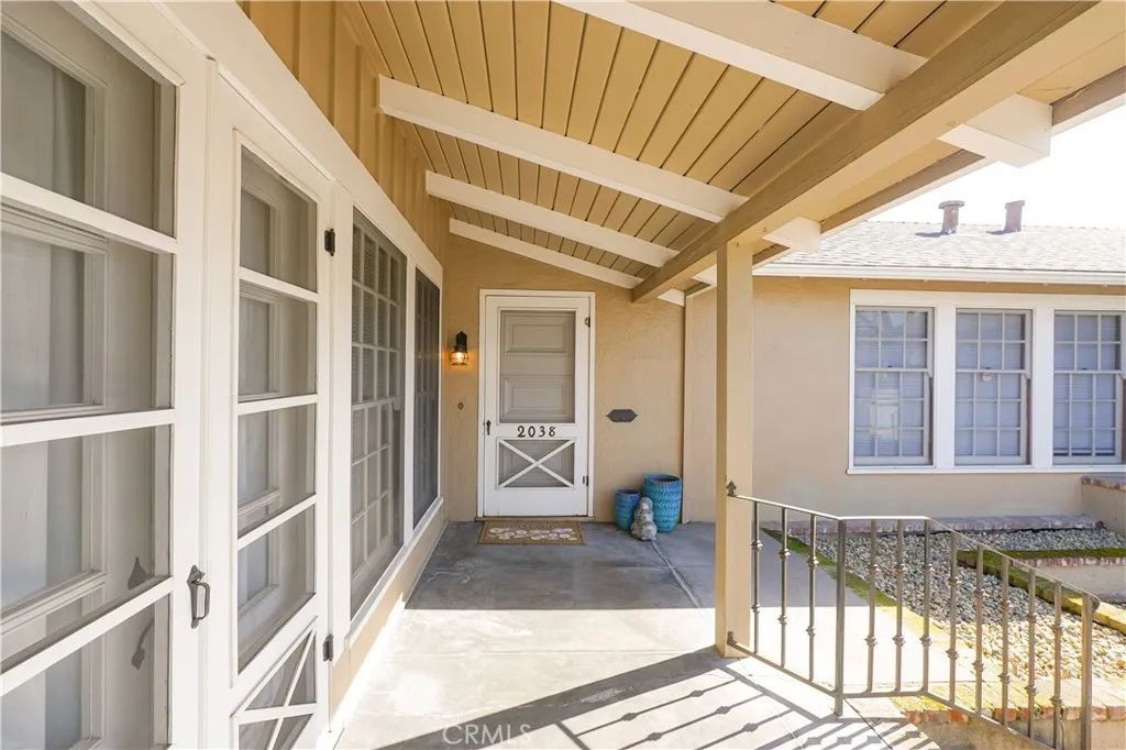 2038 H, Merced, CA 95340