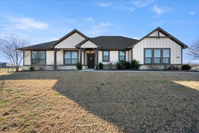 2020 Pebblegate Drive, Weatherford, TX 76085