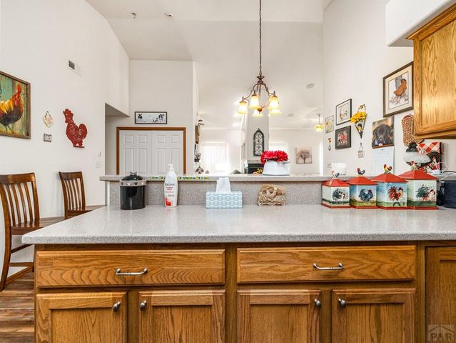 1006 Olivecrest Dr, Pueblo, CO 81005