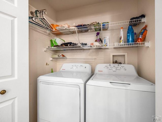 1006 Olivecrest Dr, Pueblo, CO 81005