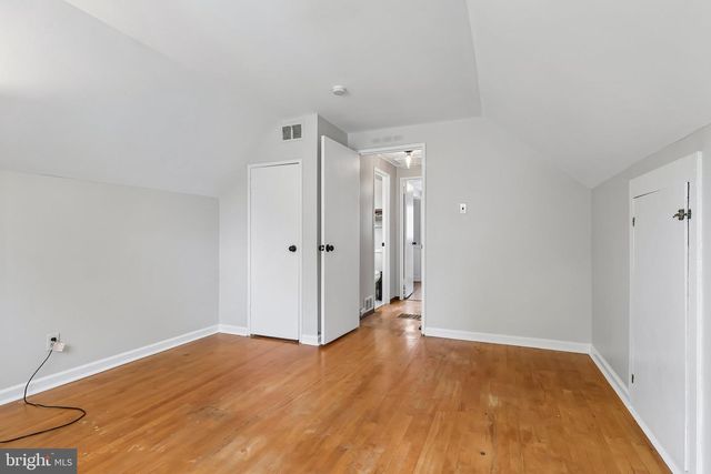 586 DOLORO DR, Morrisville, PA 19067