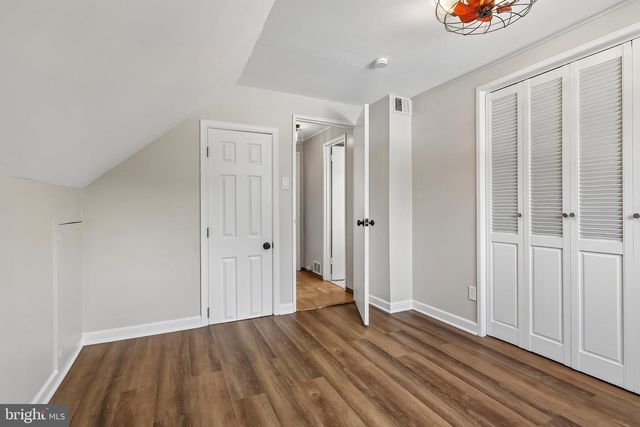 586 DOLORO DR, Morrisville, PA 19067
