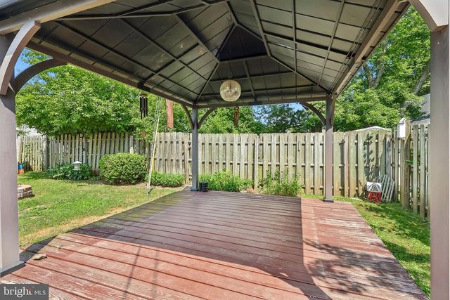 586 DOLORO DR, Morrisville, PA 19067
