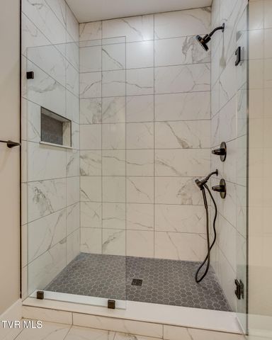 306 Ty'S Place, Kingsport, TN 37663