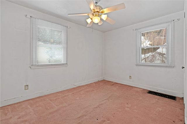 510 Foundry St, Shaler, PA 15215