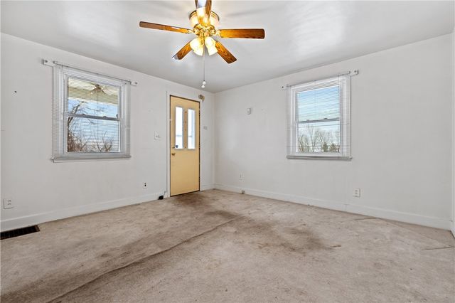 510 Foundry St, Shaler, PA 15215