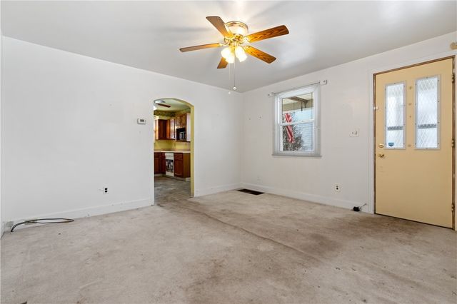 510 Foundry St, Shaler, PA 15215