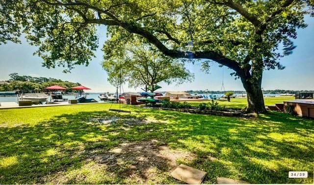 11359 Twain Drive, Montgomery, TX 77356