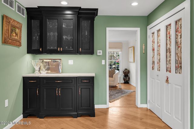 16 Mulberry Lane, Colts Neck, NJ 07722