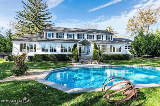 16 Mulberry Lane, Colts Neck, NJ 07722