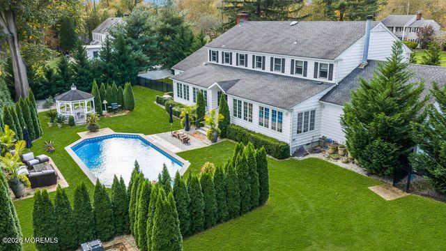16 Mulberry Lane, Colts Neck, NJ 07722