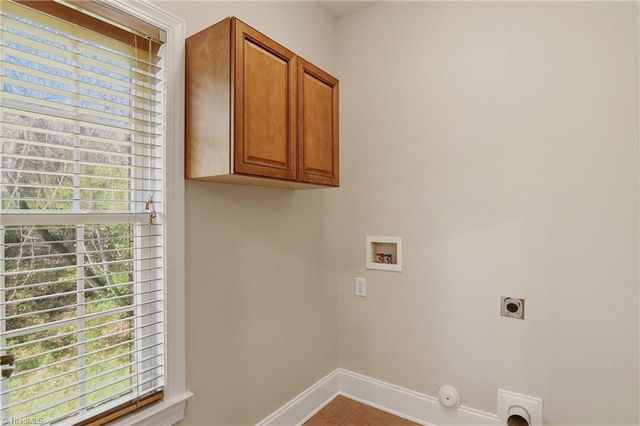 3508 Waterway Drive, Pfafftown, NC 27040