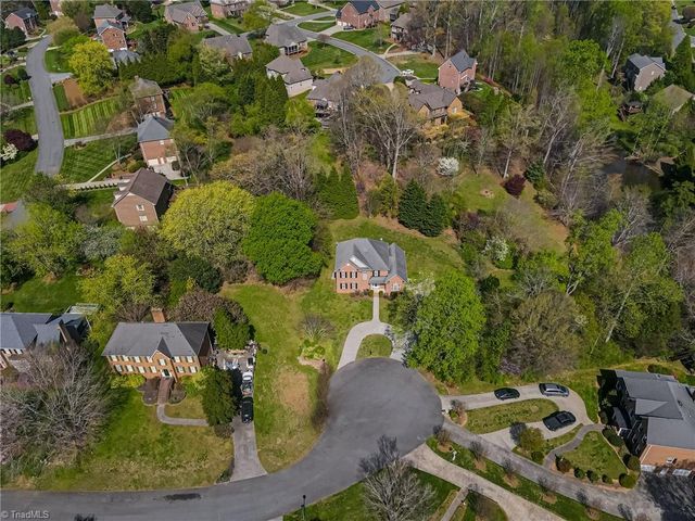 3508 Waterway Drive, Pfafftown, NC 27040