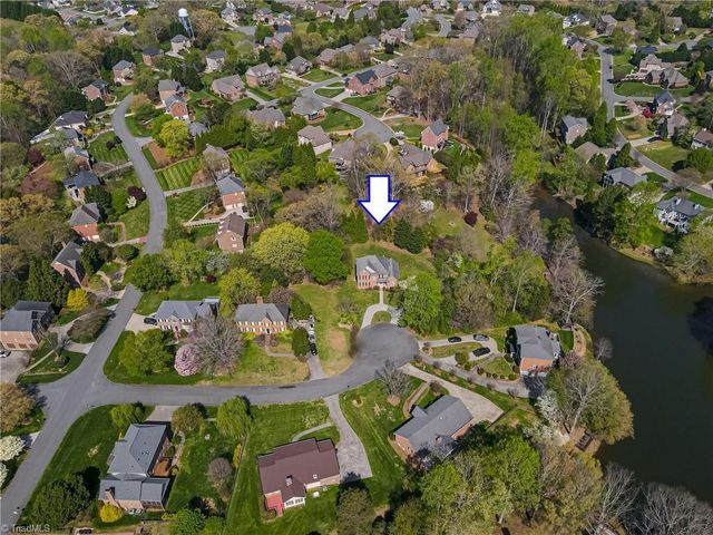 3508 Waterway Drive, Pfafftown, NC 27040