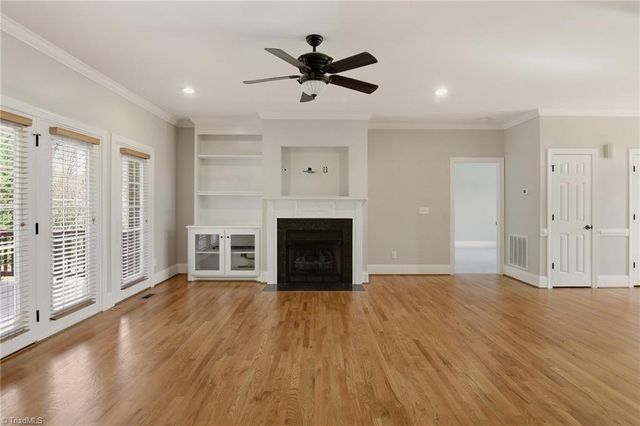 3508 Waterway Drive, Pfafftown, NC 27040