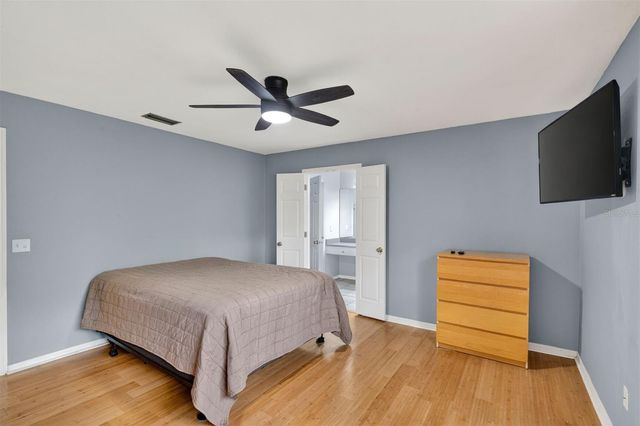 809 NW 42ND TERRACE, Gainesville, FL 32605