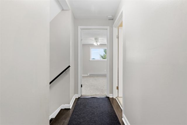 3856 Hilpert St, Brentwood, PA 15227