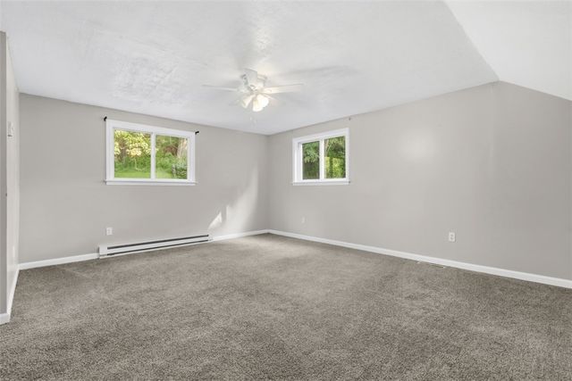 3856 Hilpert St, Brentwood, PA 15227