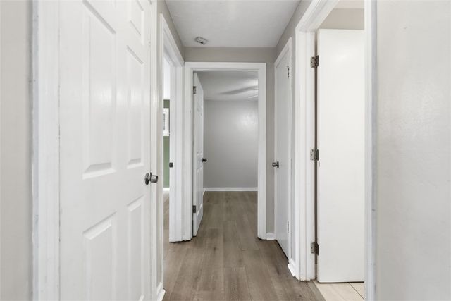 3856 Hilpert St, Brentwood, PA 15227