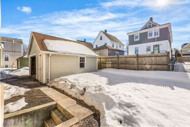 267-269 Farrington St, Quincy, MA 02170