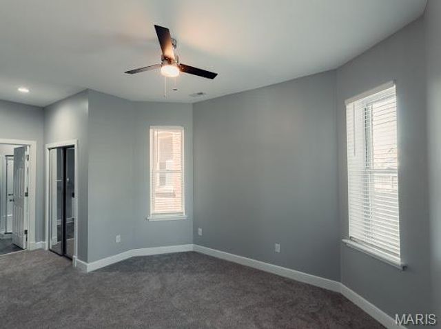 5879 Nina Place 1, St Louis, MO 63112