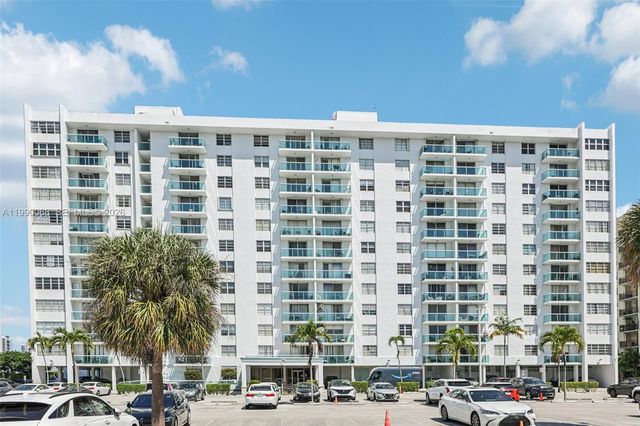 2841 NE 163rd St 605, North Miami Beach, FL 33160