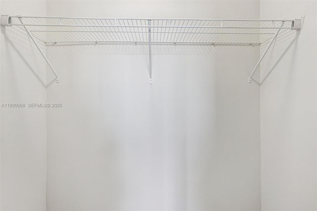 2841 NE 163rd St 605, North Miami Beach, FL 33160