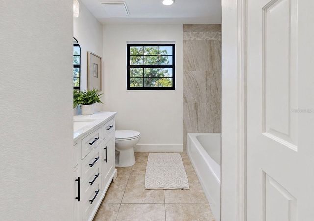 2818 SPRINGDELL CIRCLE, Valrico, FL 33596