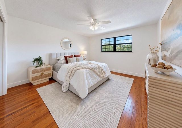 2818 SPRINGDELL CIRCLE, Valrico, FL 33596