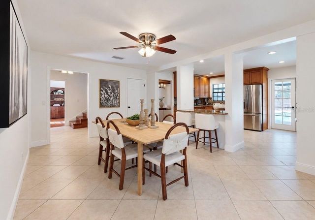 2818 SPRINGDELL CIRCLE, Valrico, FL 33596