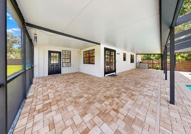 2818 SPRINGDELL CIRCLE, Valrico, FL 33596