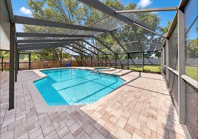 2818 SPRINGDELL CIRCLE, Valrico, FL 33596