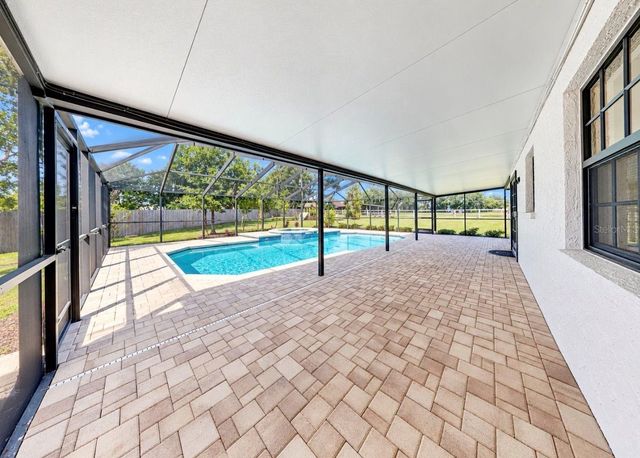 2818 SPRINGDELL CIRCLE, Valrico, FL 33596