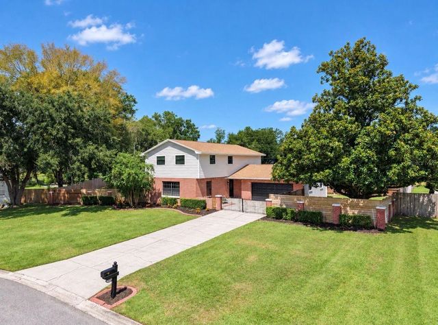 2818 SPRINGDELL CIRCLE, Valrico, FL 33596