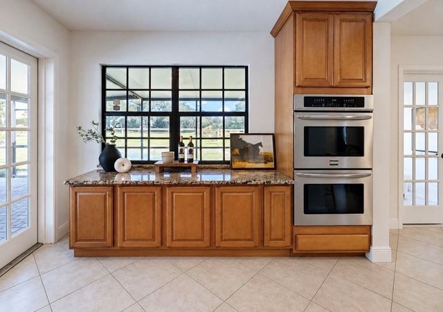 2818 SPRINGDELL CIRCLE, Valrico, FL 33596
