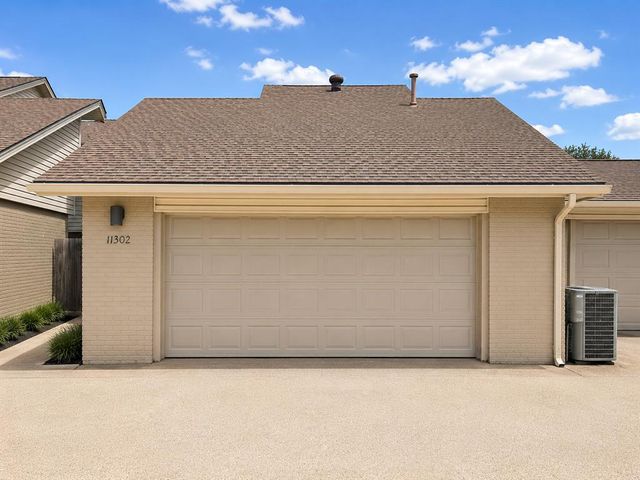 11302 N Benttree Circle, Oklahoma City, OK 73120