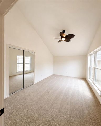11302 N Benttree Circle, Oklahoma City, OK 73120