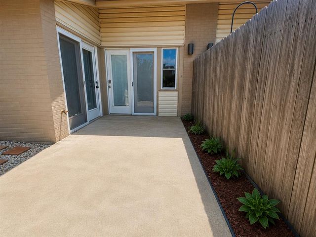 11302 N Benttree Circle, Oklahoma City, OK 73120