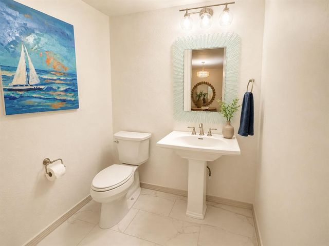 11302 N Benttree Circle, Oklahoma City, OK 73120