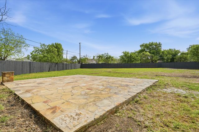 1613 SE Park Road, Mineral Wells, TX 76067